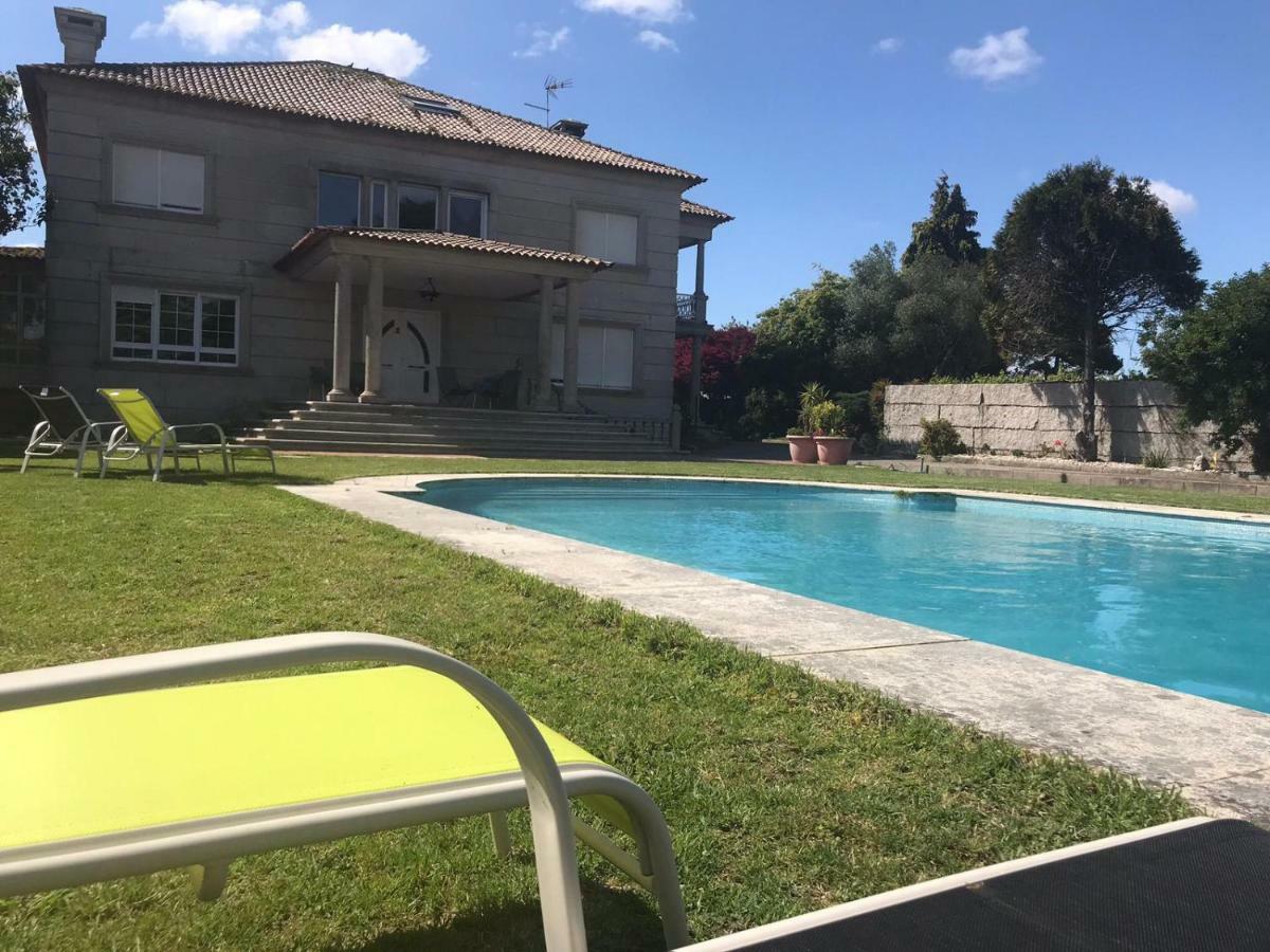 Villa Las Camelias Villanueva De Arosa Εξωτερικό φωτογραφία