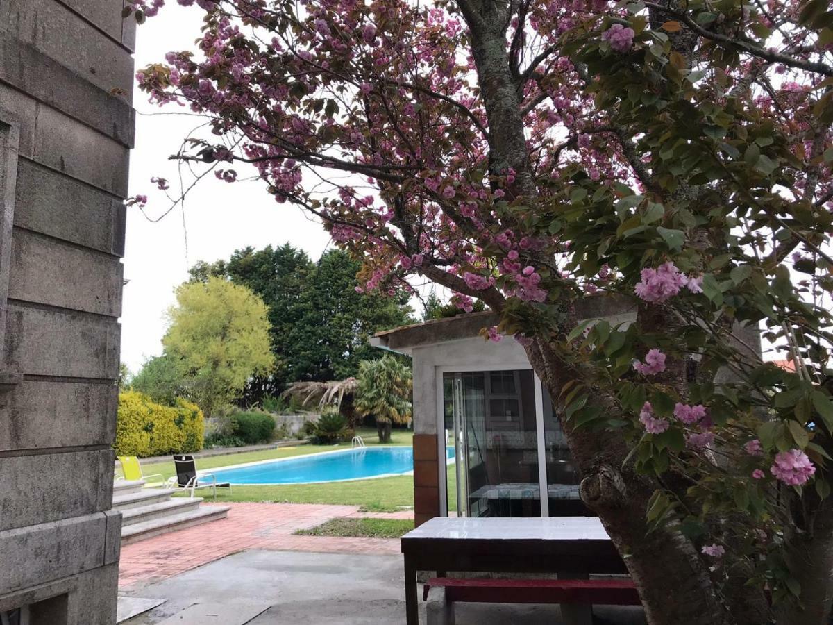 Villa Las Camelias Villanueva De Arosa Εξωτερικό φωτογραφία